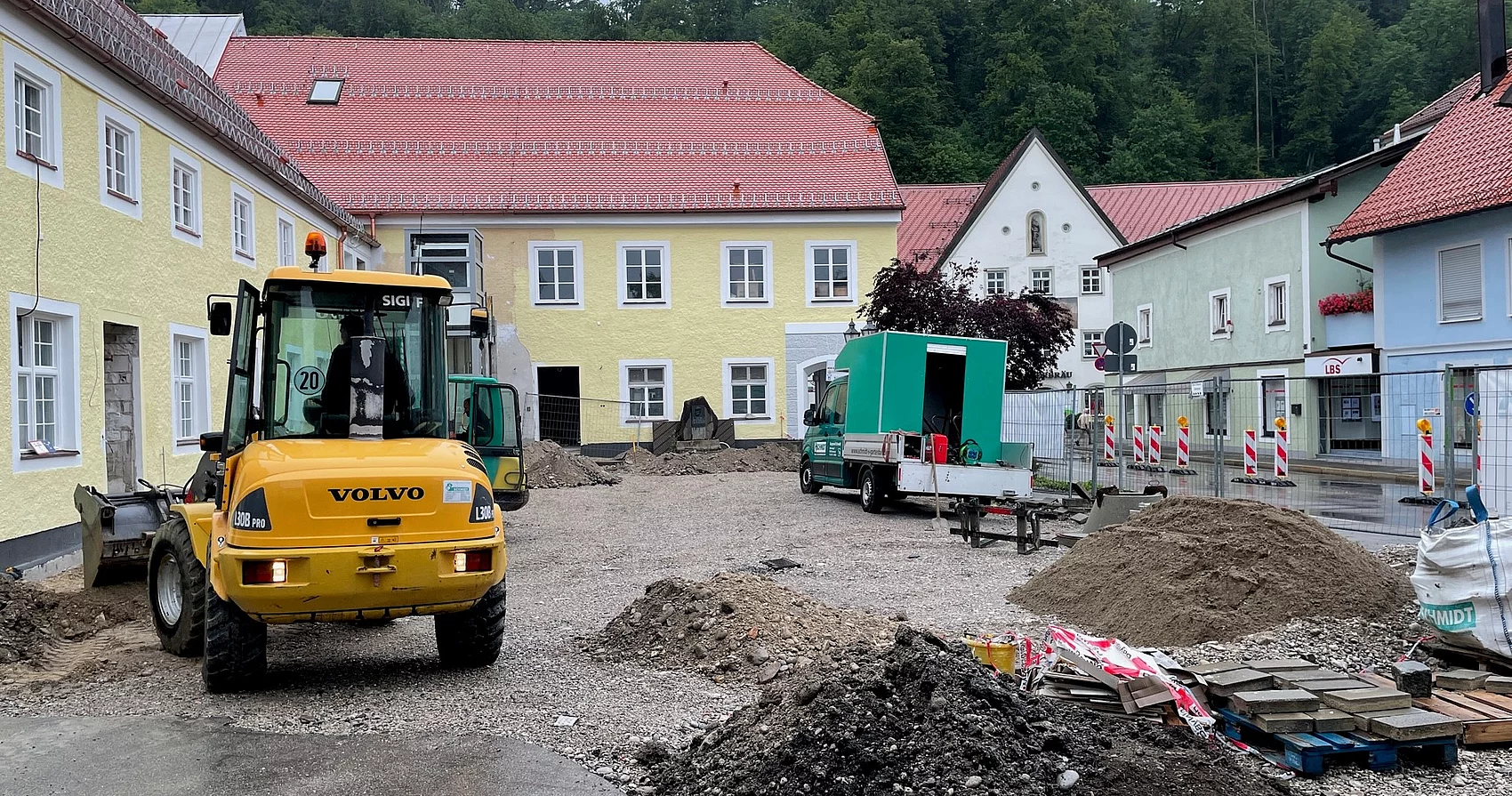 Bauarbeiten auf dem Parkplatz am Untermarkt 10