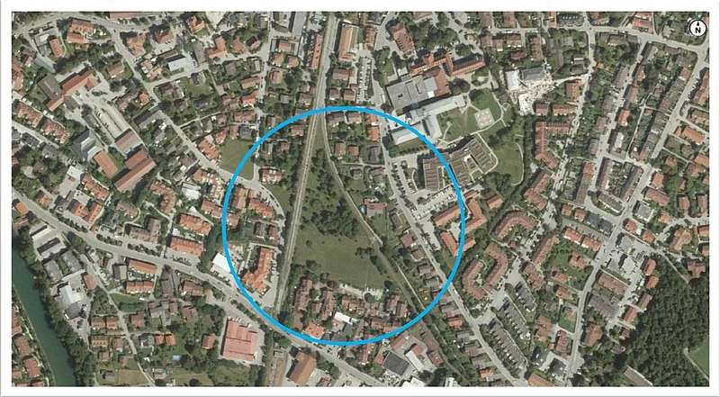 Luftbild mit Markierung des Geländes Gleisdreieck