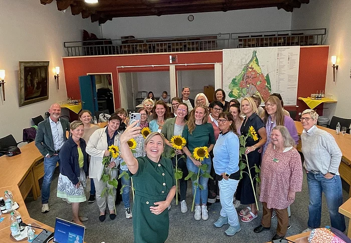 Katha Schulze im Rathaus Wolfrasthausen