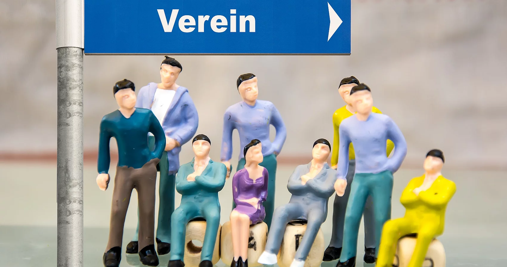 Symbolbild Schild Vereine