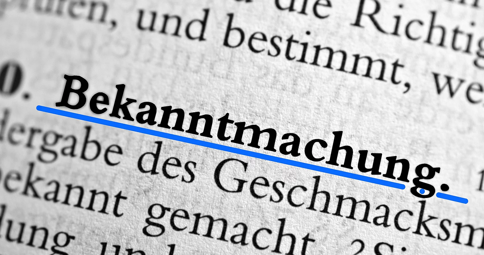 Symbolbild Begriff Bekanntmachungen blau unterstrichen