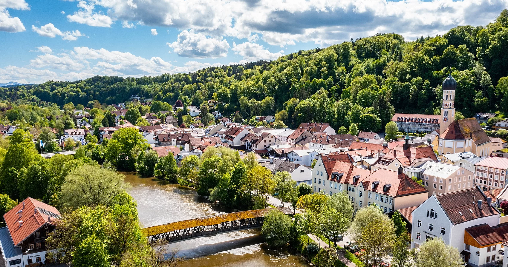 Luftbild Wolfratshausen im Frühling