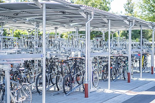 Fahrradständer am Wolfratshauser S-Bahnhof