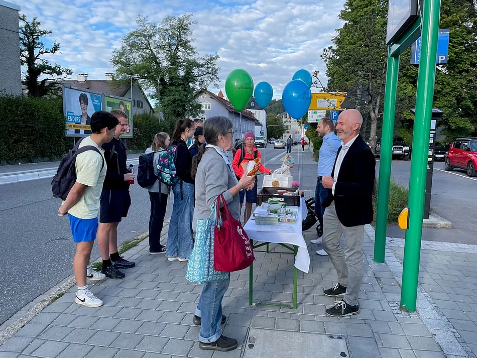 Bürgermeister Heilinglechner informiert am ÖPNV Schnuppertag